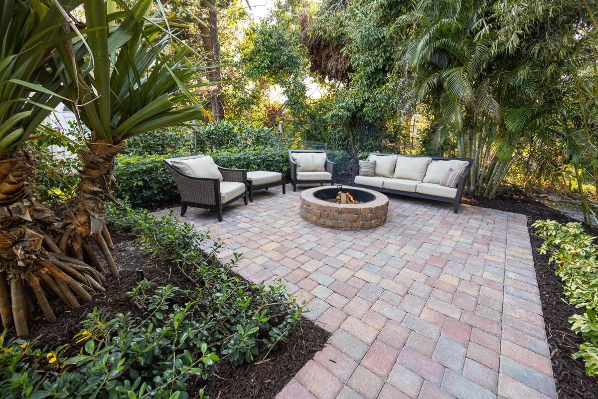 Fencing & Patio Areas 3