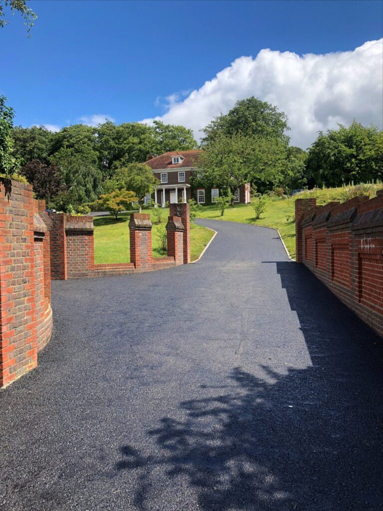 Tarmac Restoration & Driveways 1